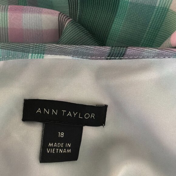 Ann Taylor green/pink cottagecore drop waist lined dress size 18 - Picture 6 of 7